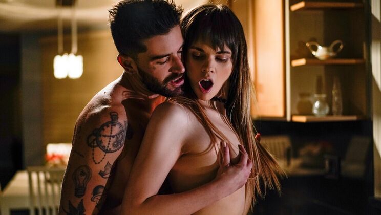 [TransSensual] - Kate Zoha's Athletic Body Takes a Cum on Tits Pounding from Chris Damned