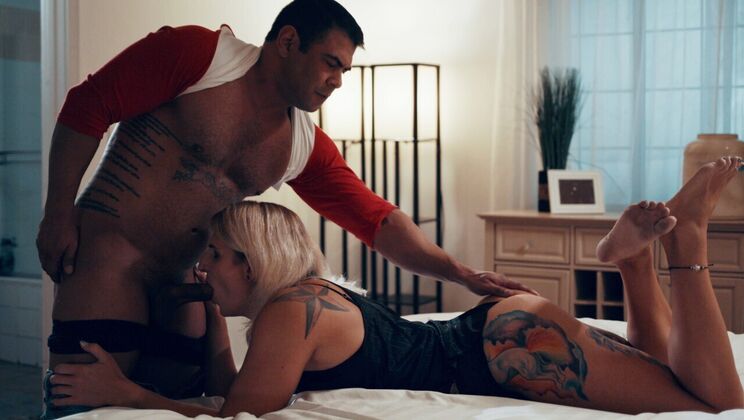 Latina Stepsister Summer Rayne Fucked by Draven Navarro