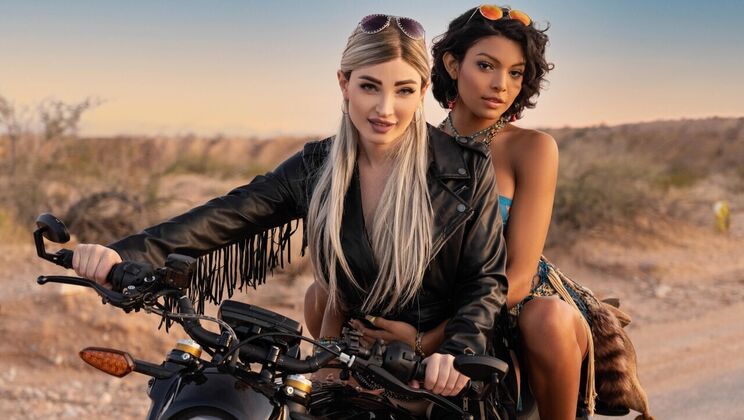 [TransAngels] - Shemale Riders In Action - Natalie Mars - Lola Morena