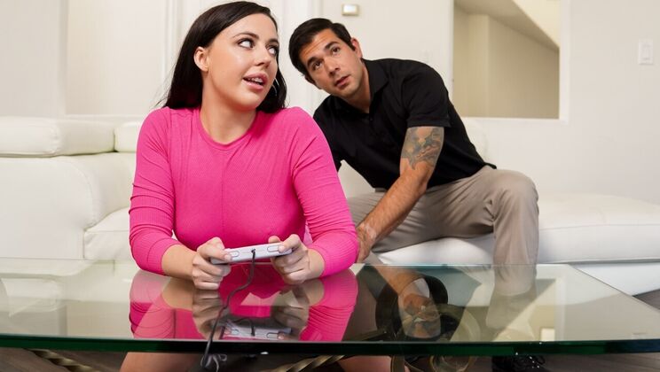 Jon Rogue Licks Pussy of Tattooed Whitney Wright Scene 4