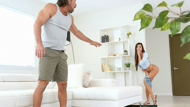 Body To Body Massage With Vina Sky