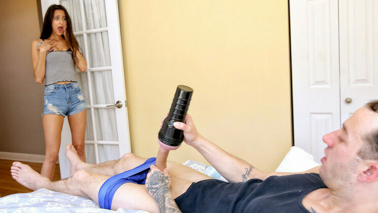 Eliza Ibarra Enjoys Stepbro's Huge Penis