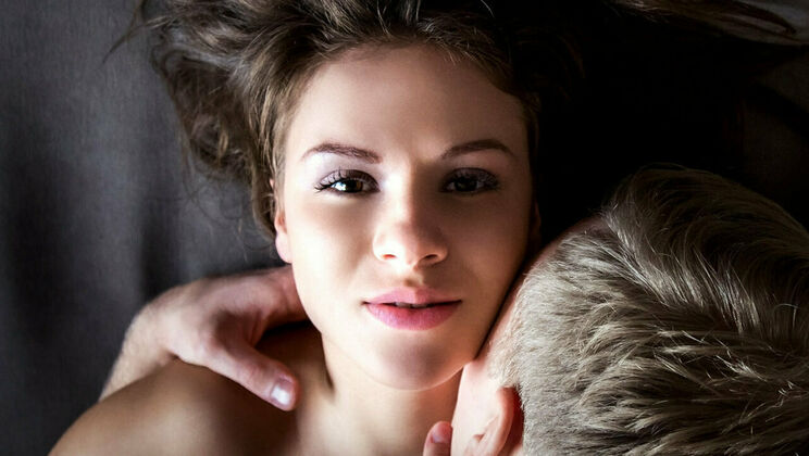 [SexArt] - Bran's Brunette Girlfriend: A Sexual Treat - Bran - Leda