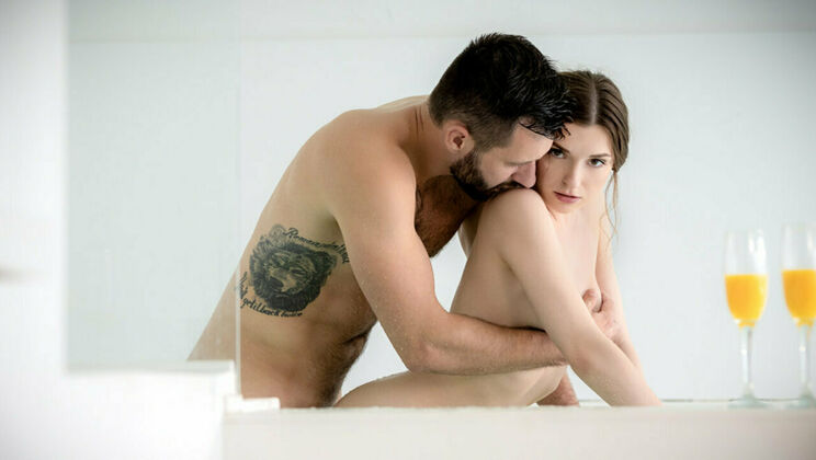 [SexArt] - Beautiful Sex by the Pool with Julietta - Julietta - Lando Ryder