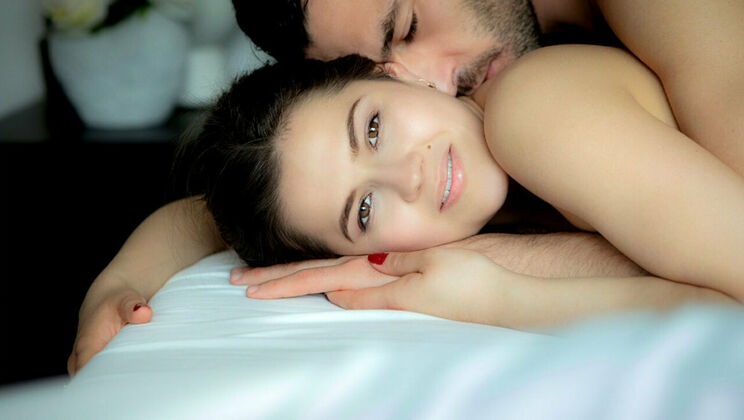 Fingering Frenzy with Serina