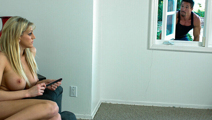 Trimmed Pussy Eve Laurence Rides the Peeping Tom's Big Cock