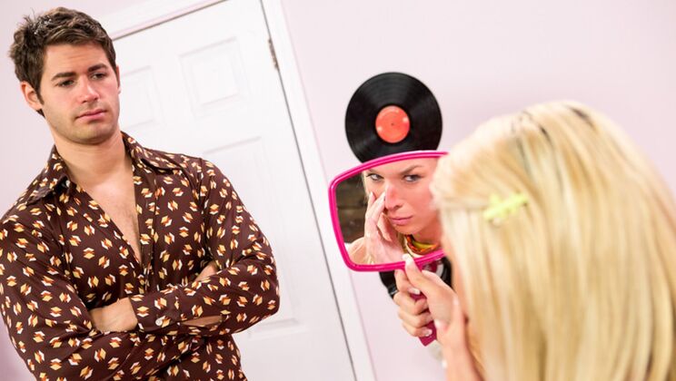 [Devil'sTgirls] - Trans MILF Madness - Aubrey Kate - Gio