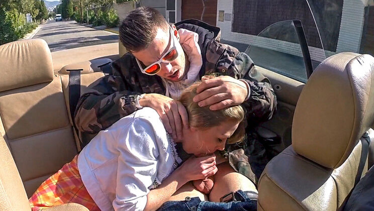 Lolly's Amateur Public Sex