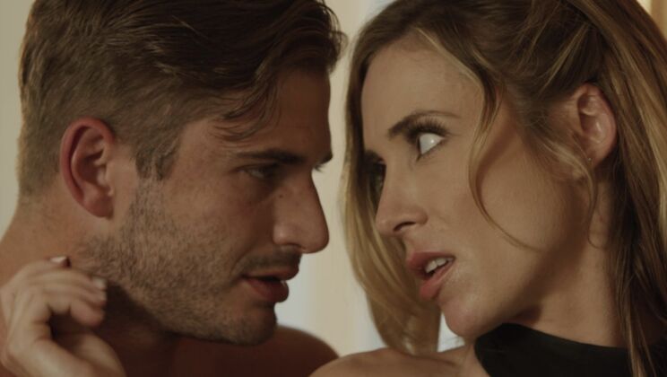 [BellesaFilms] - The Ride You Want, The Way You Want - Nathan Bronson - Aiden Ashley