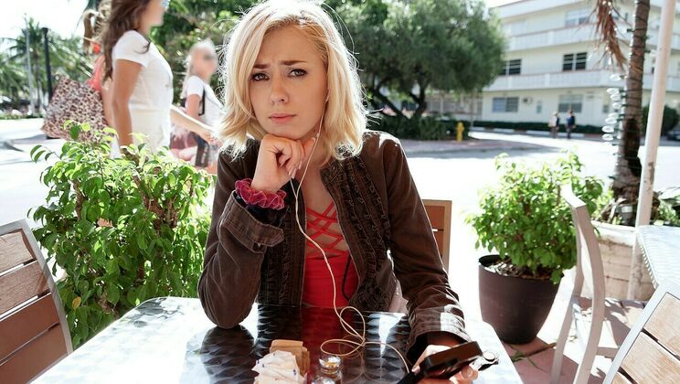 Backyard Sex Escapade with Haley and Levi