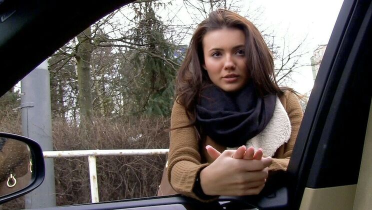 [StrandedTeens] - Vanessa Decker - Hitchhiker with a Nice Booty - Vanessa Decker