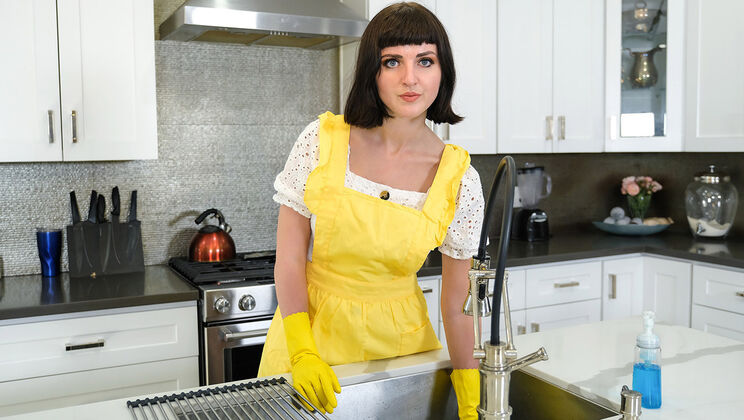 [PervMom] - Home Alone with Stepmom: A Naughty College Encounter - Alex Jett - Jane Dove