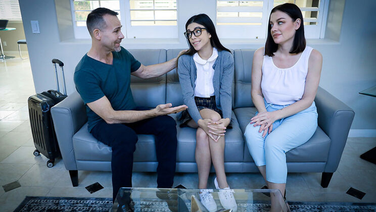 [FosterTapes] - Stepmom's Foster Daughter Favors Bring the Marriage Back to Life