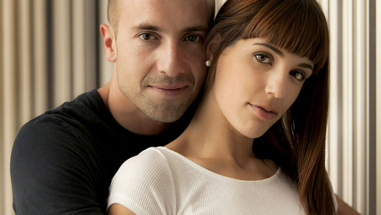 [SexArt] - Sexy Spanish Brunette Gets Breathless - Franck Franco - Carol Vega