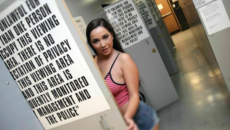 Karlee Grey Tattooed Hairy Pussy