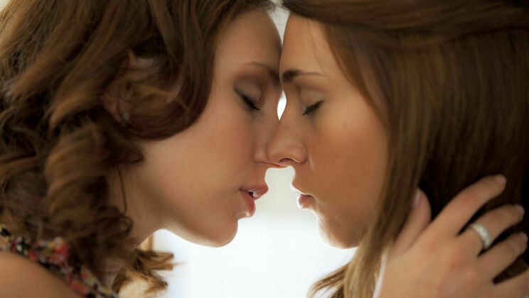 [SexArt] - Nataly Von and Alexis Brill Lesbian - Alexis Brill - Nataly Von