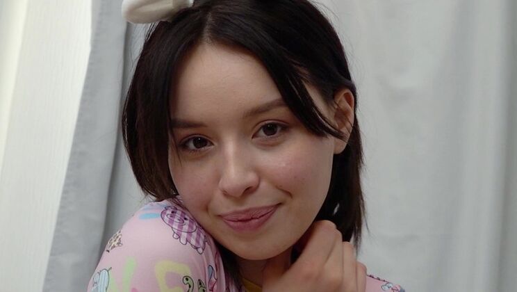 Riding Big Cock Anal: Karolina Geiman's Initial Gaping & Cumshot