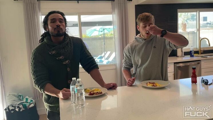 [HotGuysFuck] - Hairy Hotties Brock Fisher and Leo Woodman Prepare for Action