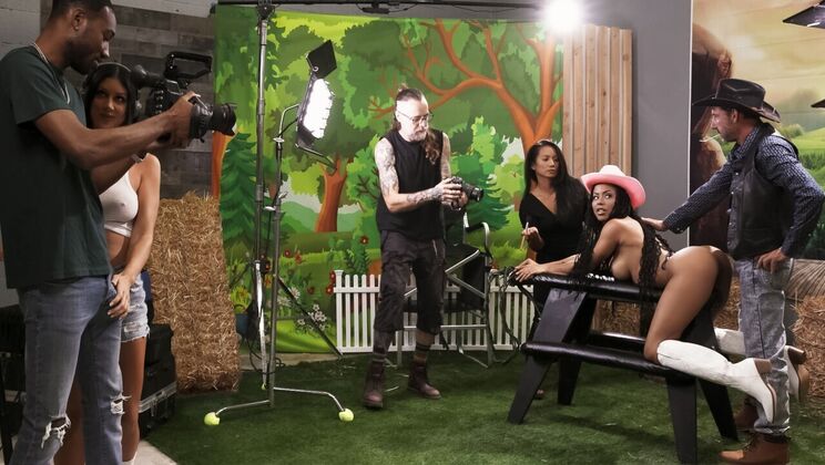 [WorkMeHarder] -  Camera Guy Takes Two: A Threesome Adventure - Kira Noir - Queenie Sateen - Hollywood Cash