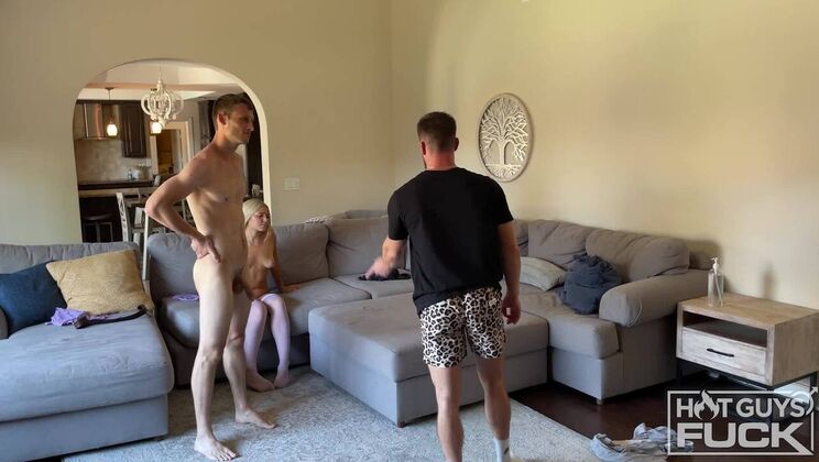 [HotGuysFuck] - Mike Beaumonte Fucks Blonde Molly Mae - Molly Mae - Mike Beaumonte