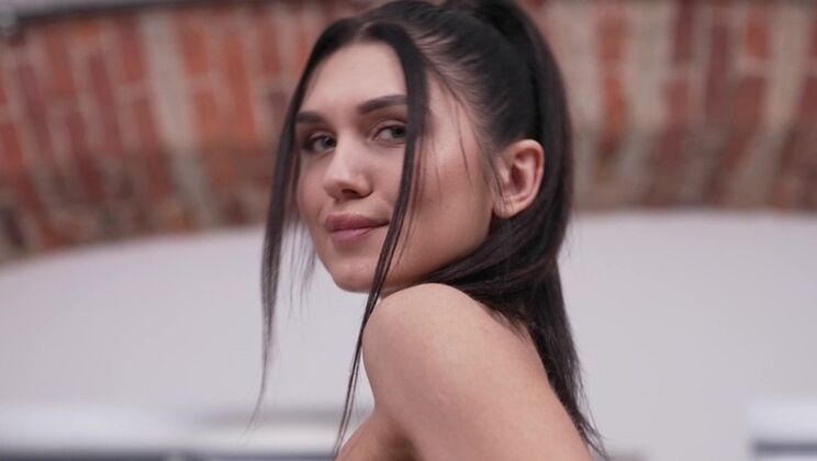 [NRXStudio] - Beautiful Leo Ahsoka's First DP Experience - Willy Regal - Leo Ahsoka - Nick Whitehard