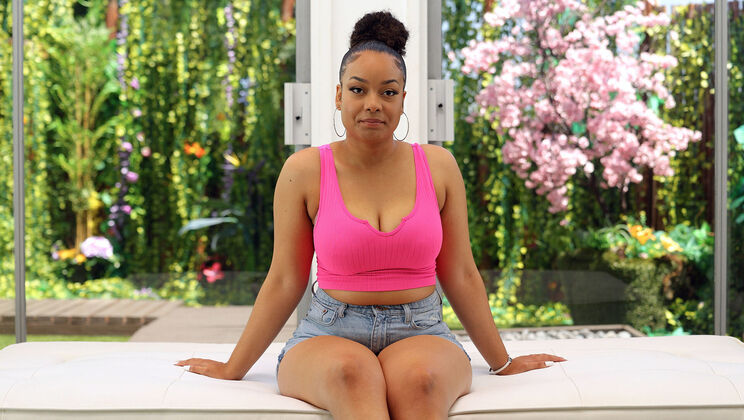 [NetVideoGirls] - Sarah's Titty Fuck Audition - Sarah