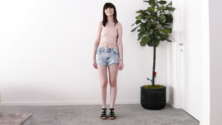 Kacey's Blowjob Tryout