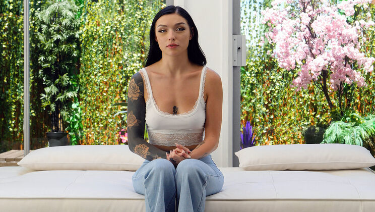 [CastingCouchHD] - Violet Rides in Cowgirl Action - Violet