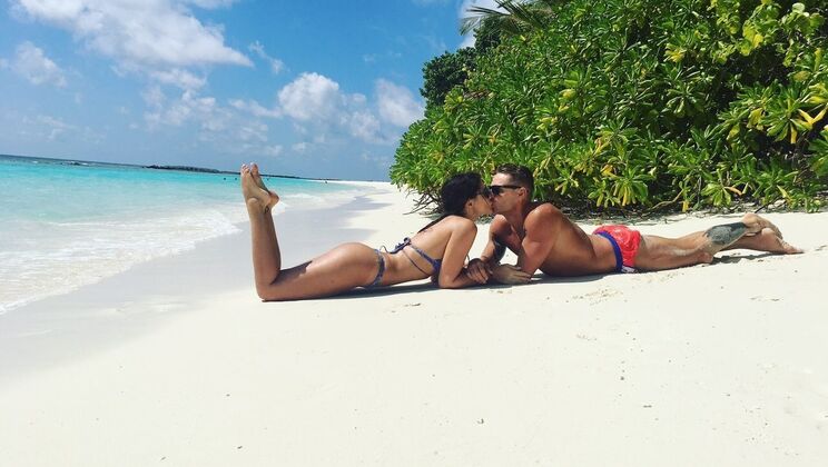 Maldives Couple's Sex Adventure with Marcello Bravo