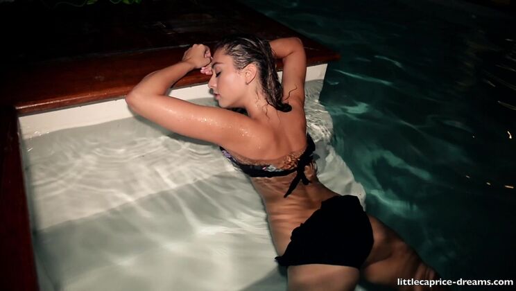  Brunette Solo Seductress: Sabrisse's Private Moment