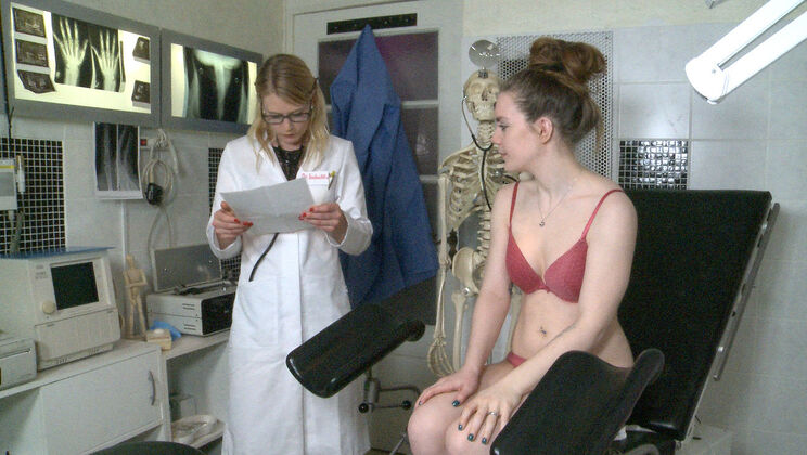 [Ersties] - Blonde and Brunette Isabella & Doro Get Naughty