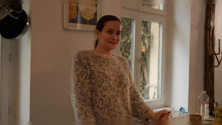 Alyssa and Talia M. in Sally's Top Pick