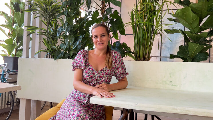 Serafina & Domino: Sally's Filthy Favorite