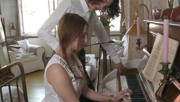 Lesbian Action: Lolo and Rococo