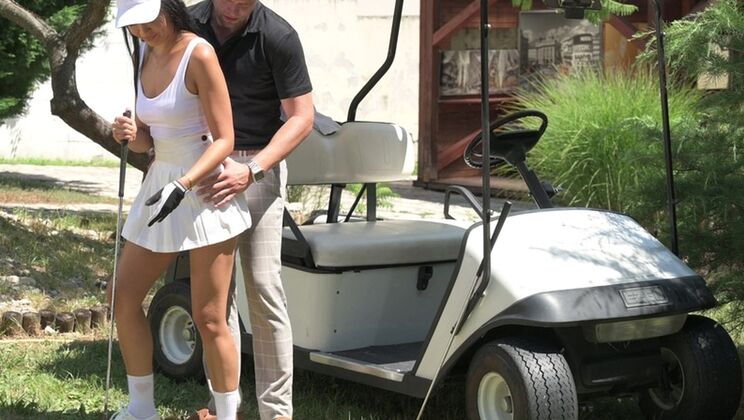 [PornWorld] - Vince Karter Hits A Hole In One with Asia Vargas in Public - Vince Karter - Asia Vargas