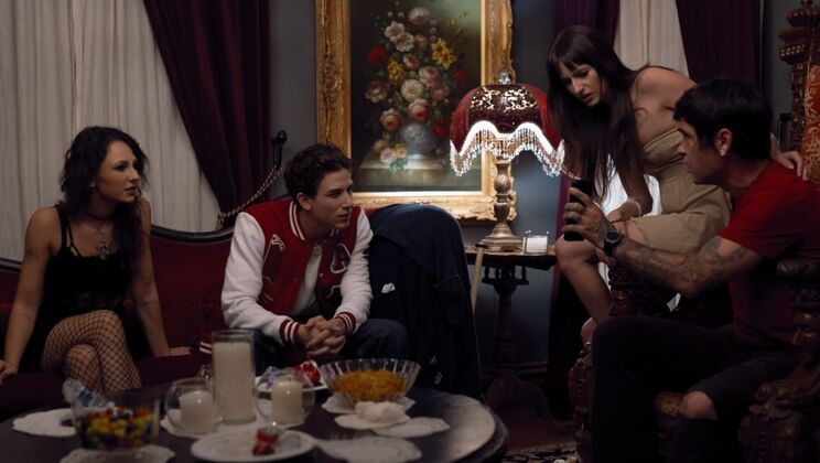 [DigitalPlayground] - Dress to Kill, Literally - Liz Jordan - Parker Ambrose