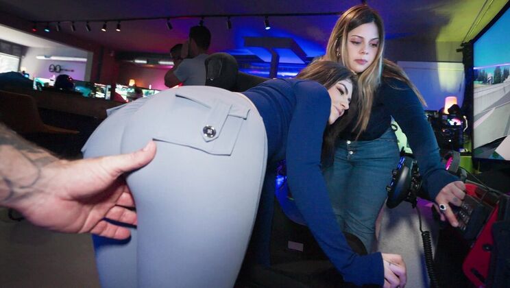 GI Joey Fucks Kay Rhea Missionary at the Arcade