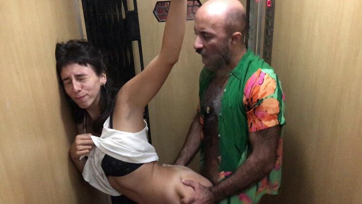 Going Up: Male POV Blowjob and Spit with Edu & Fe