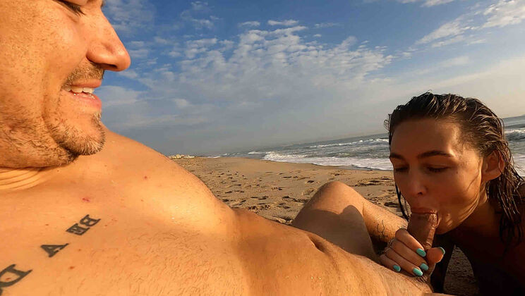 Amelia's Public Beach Blowjob With Diego