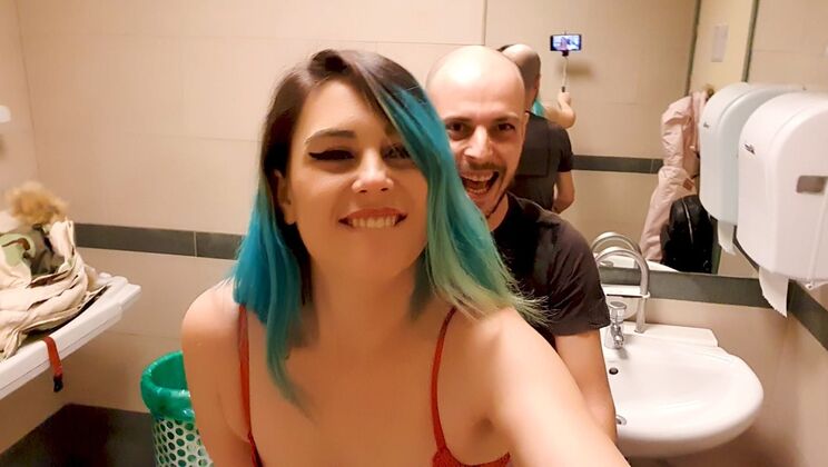 Public Quickie with Sukii and Nen