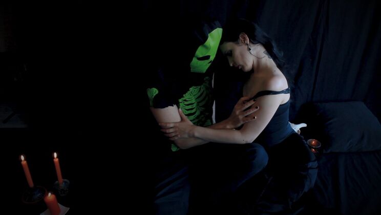 Halloween Special: Anneke & Sade Male POV Handjob