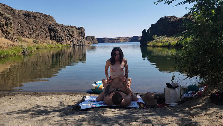 Rey & Storm Moaning in Outdoor Cowgirl – Mermaid In The USA