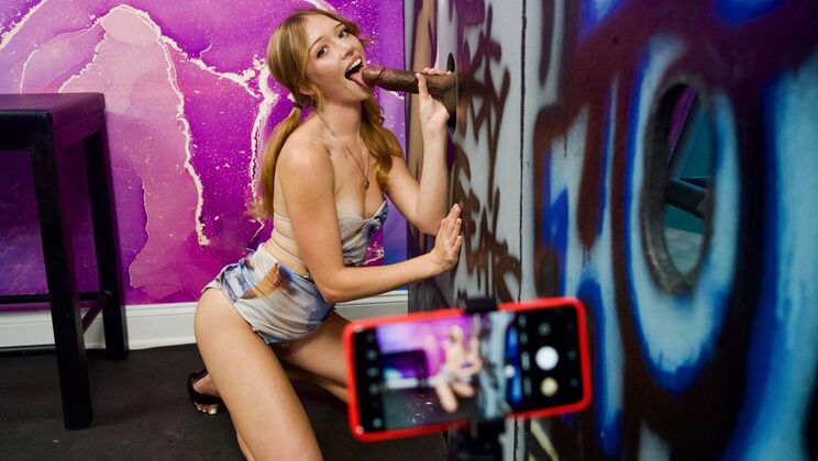 Myra Moans Does It All For The Fans With Musa Phoenix
