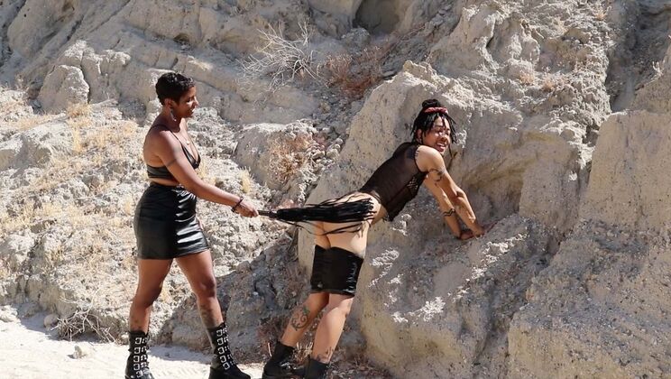 Public POV Sex: Honey G & K Rivers Get Kinky in Desert Heat