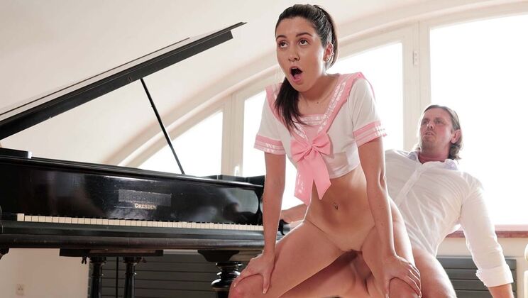 Stuck Brunette Maid Action
