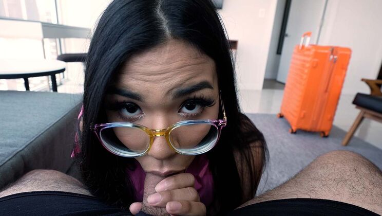 Trimmed Pussy Summer Col Sweet Goodbye