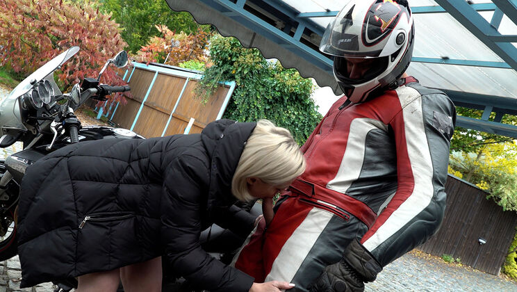 Biker Gets A Blowjob From A Blonde In Heels